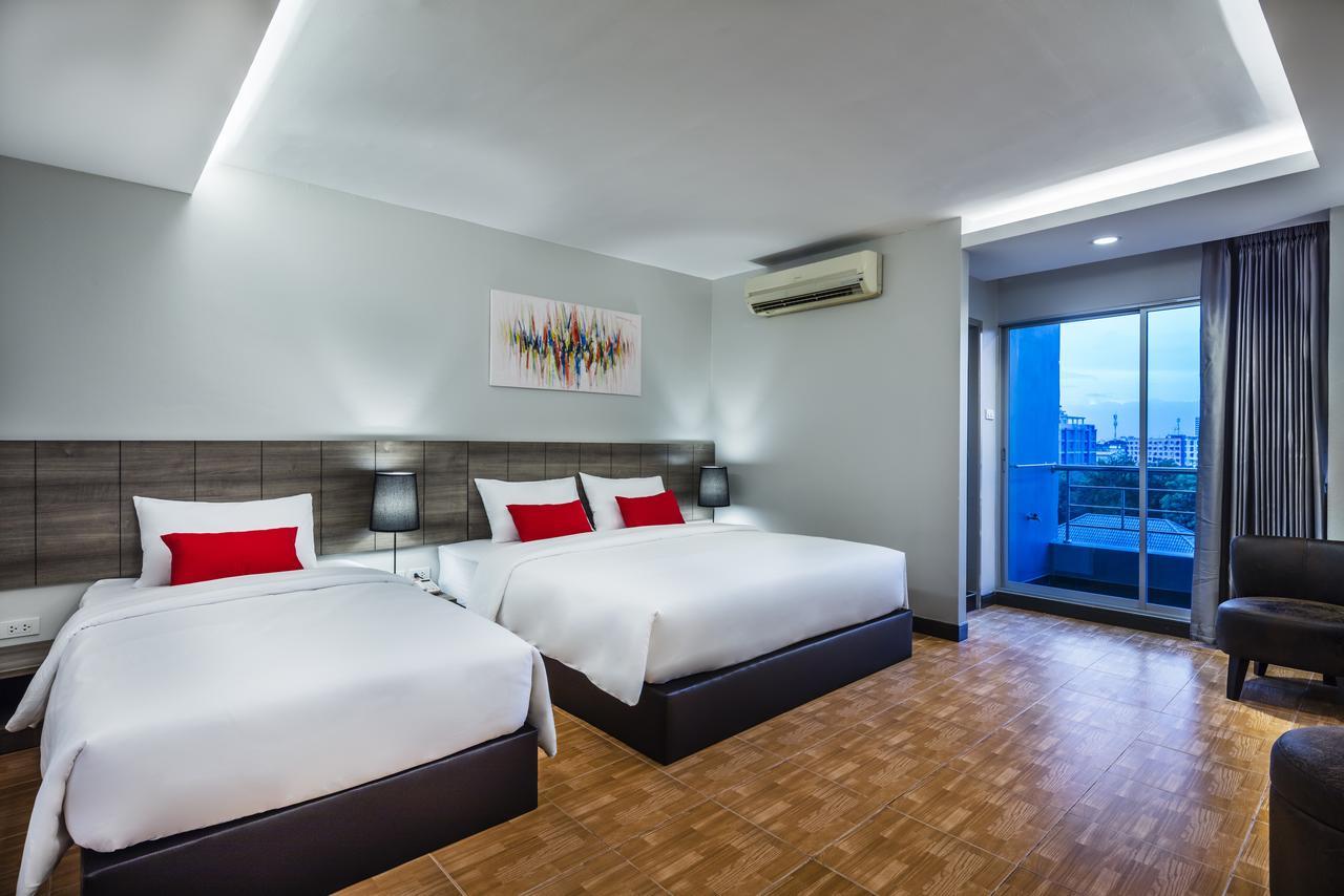 Livotel Hotel Hua Mak Bangkok Zimmer foto