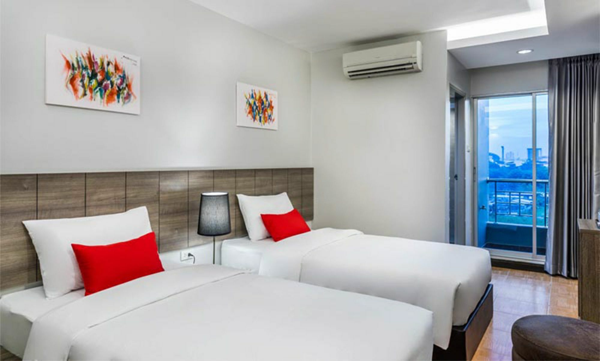 Livotel Hotel Hua Mak Bangkok Exterior foto